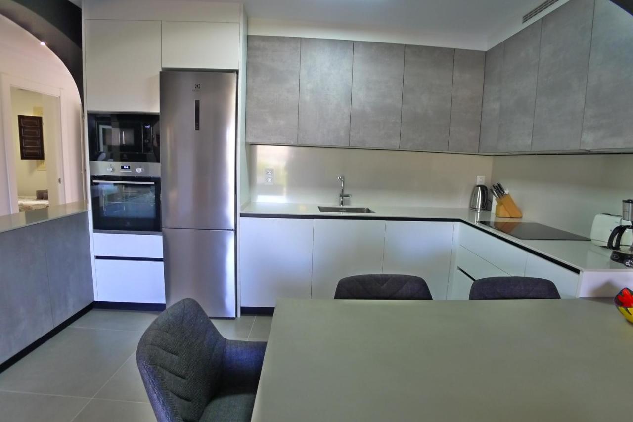 R1358 La Hacienda 10 A Apartment เนร์คา ภายนอก รูปภาพ